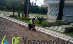 Localização de vazamento utilizando gás rastreador
